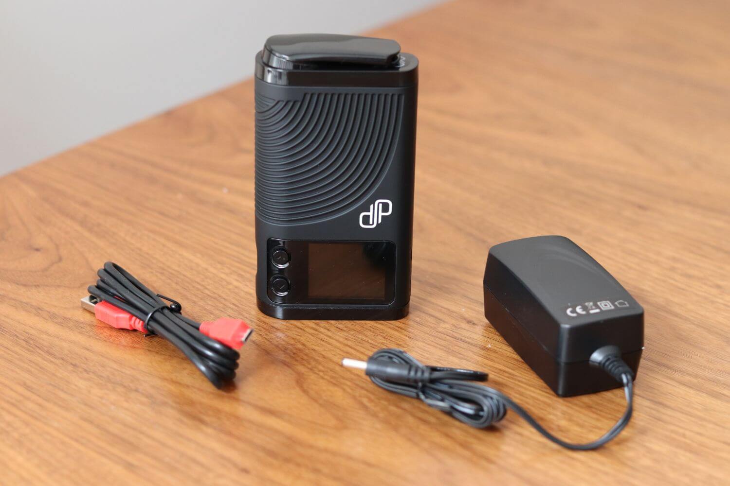 Boundless CFX vaporizer charging